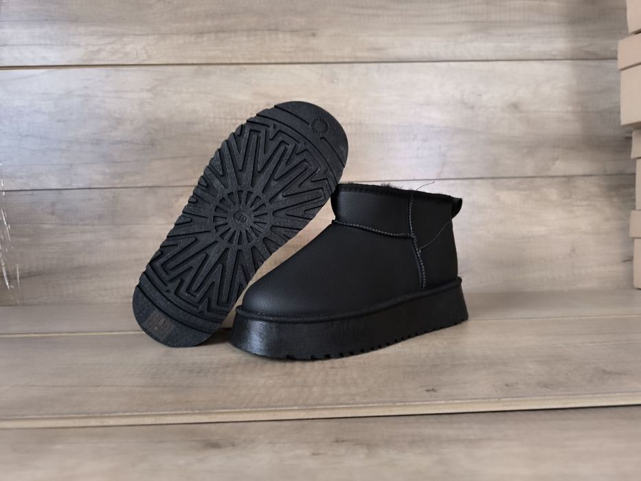 36-41 р короткі угги на платформі шкіряні женские ботинки кожаные ugg