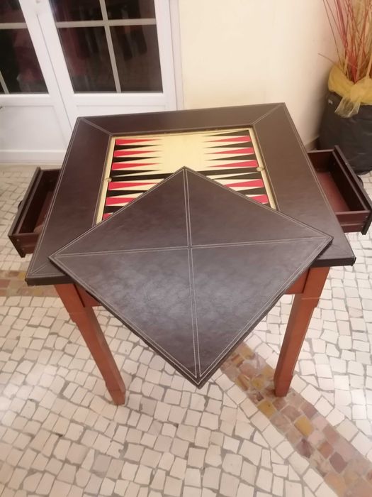 Mesa de jogos multi jogos linda