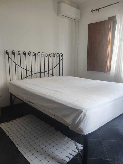Cama em ferro - estilo antigo