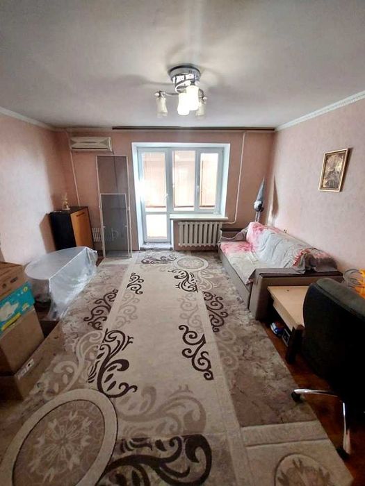 Продам 2х комн квартиру,Новые дома, р-н м Дворец Спорта 3/5 в отлич ж/сост. - View 2