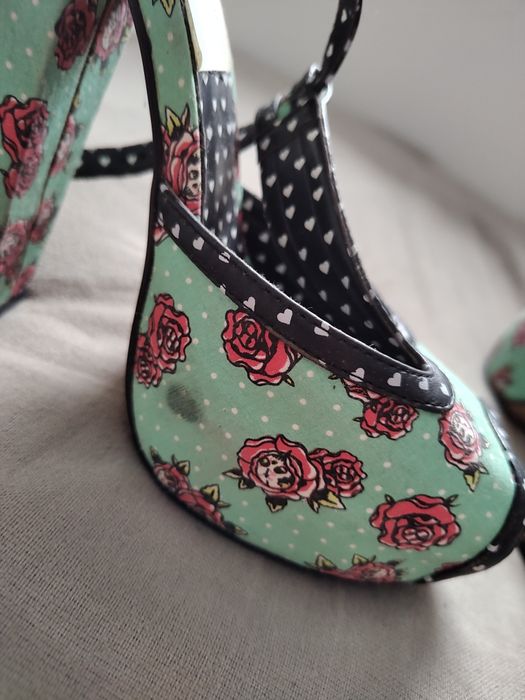 UNIKAT Iron Fist Scary Prairie czółenka goth rockabillty rock Gothic p