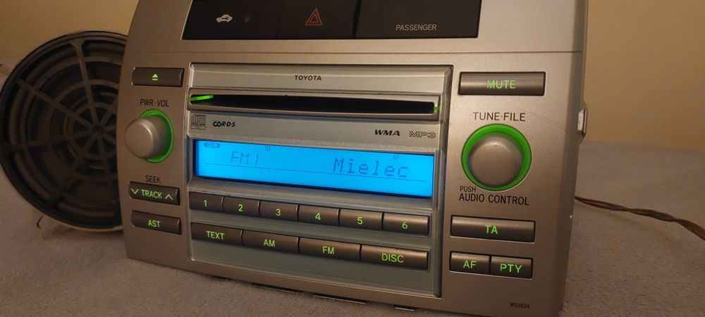 Radio toyota corolla verso Mp3 Poprawiona wada fabryczna
