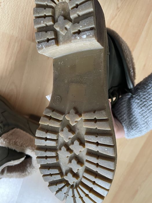 Botas XTI verde tropa