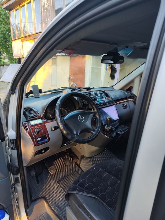 Продам Mercedes Benz Vito 115 2005г