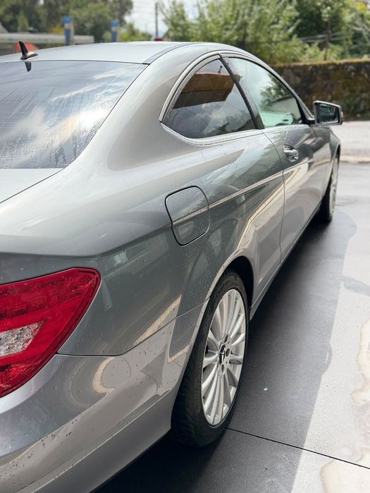 Mercedes C220 coupé SportEdition — photo 4