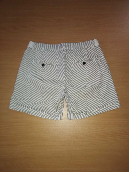 Calções às riscas - Zara