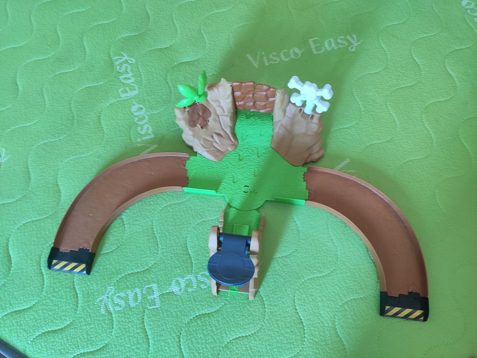 Pistas Blaze e os Monster Machines