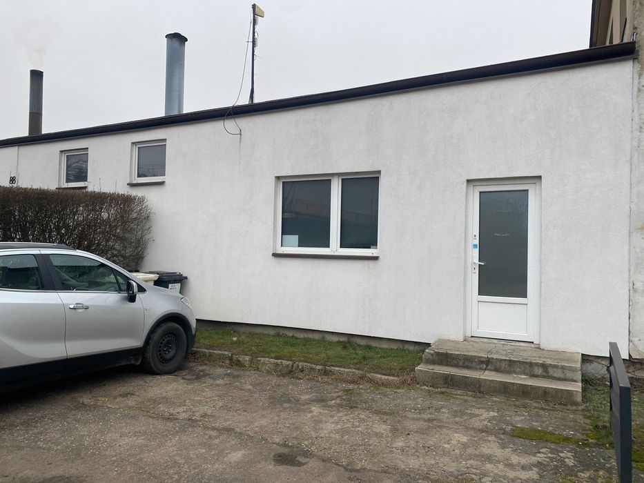 Wynajmę halę (warsztat)