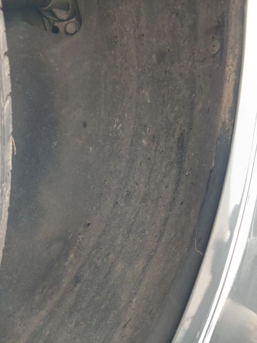 Cava roda trás direita SEAT Leon (1P1)