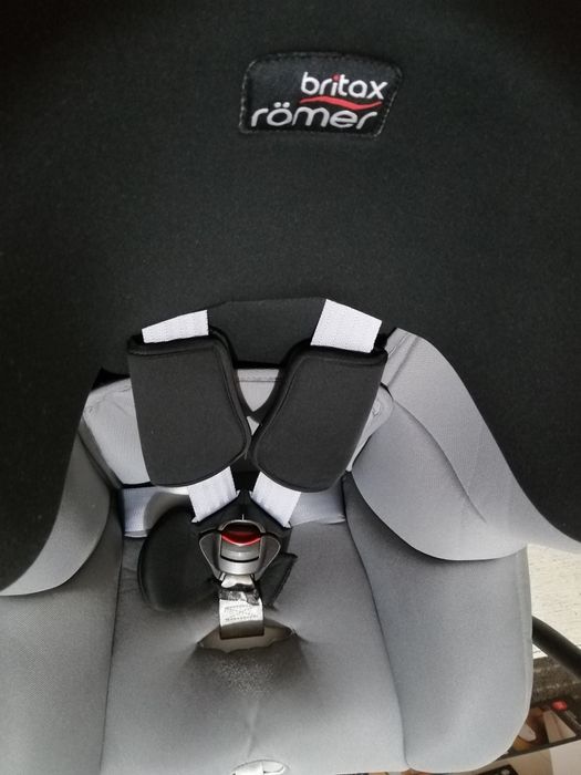 Cadeira Britax Romer Dualfix rotativa 360