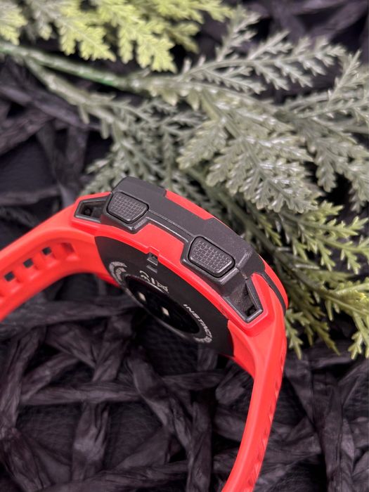 Смарт-годинник Instinct Solar Red