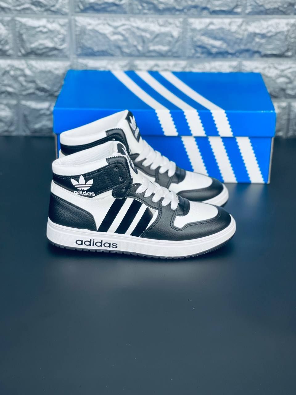Кросовки Adidas Мужские Женские Подростковые Осенние Красовки Адидас ...