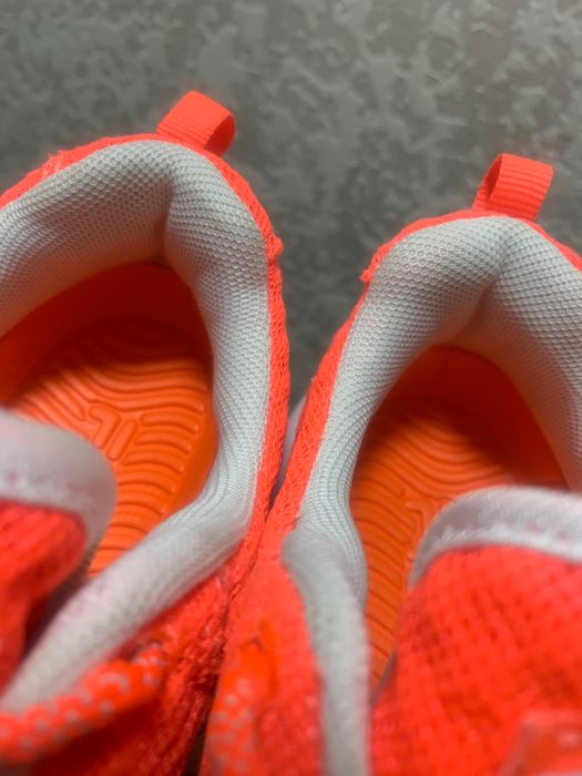 Жіночі кросівки FILA