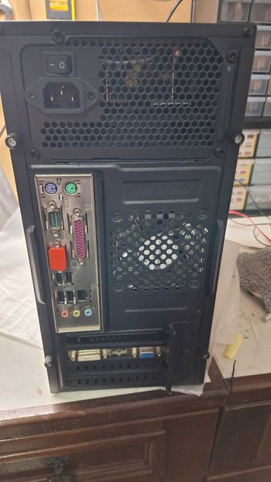 PC Intel Core2 Quad Q9500