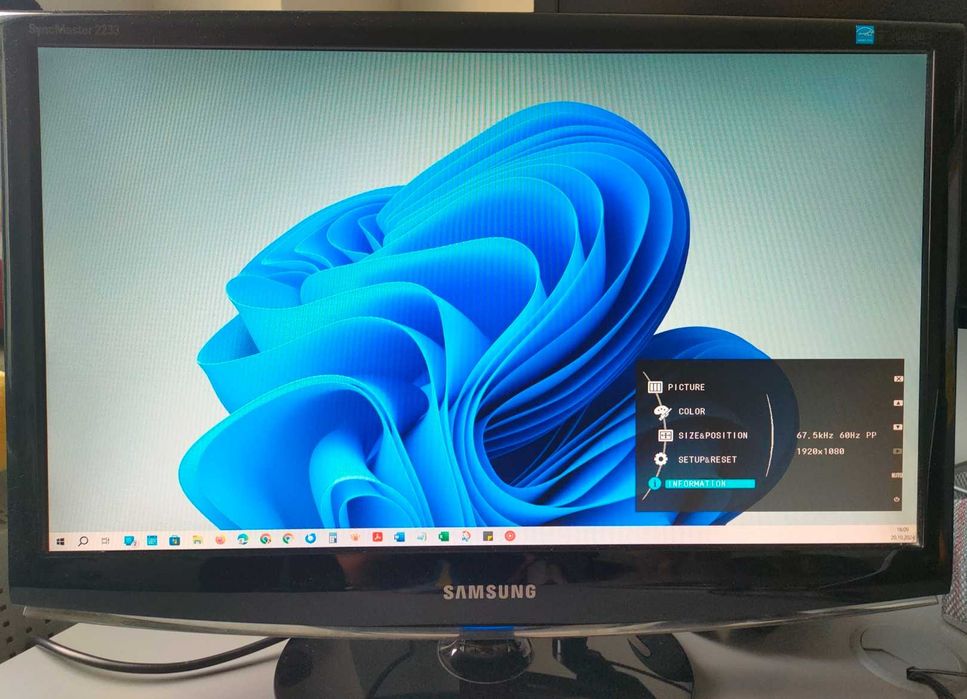 Monitor SAMSUNG 2233SN