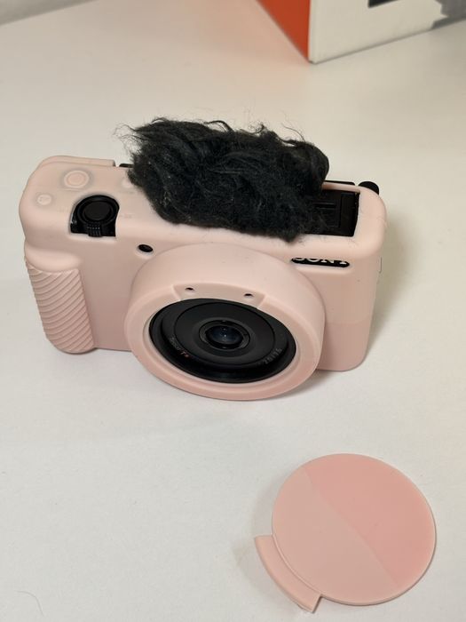 Sony ZV-1F – Como Nova | Apenas 5 Meses de Uso + Extras