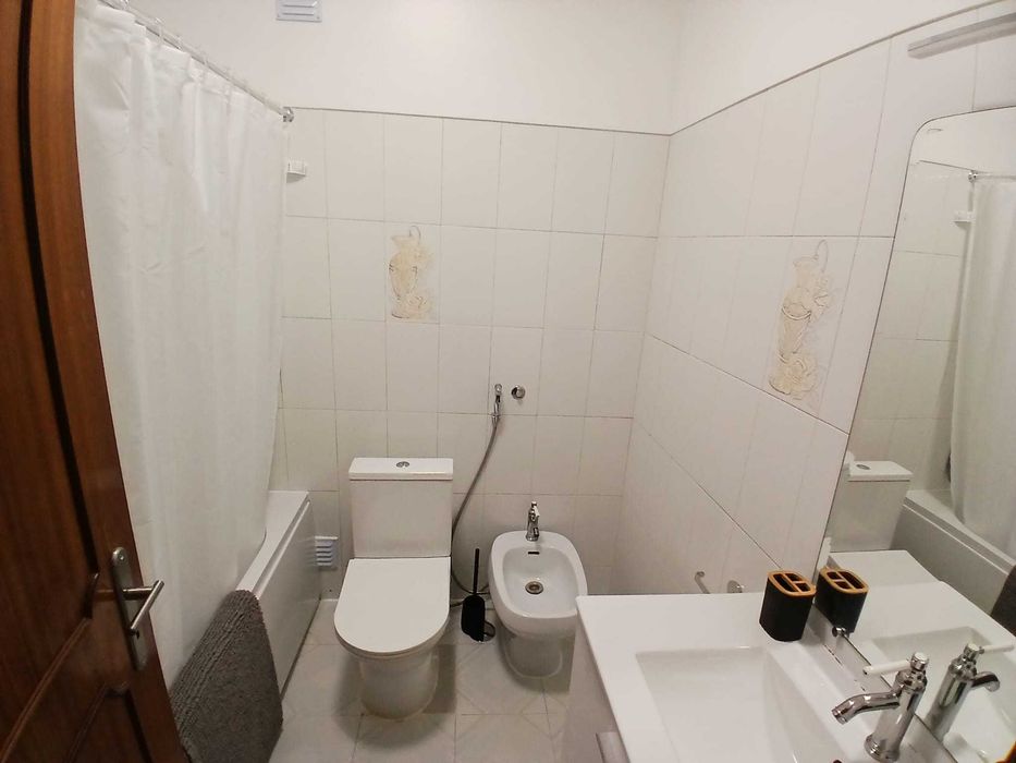 Aluga-se Quartos em casa partilhada -Reboleira - Amadora