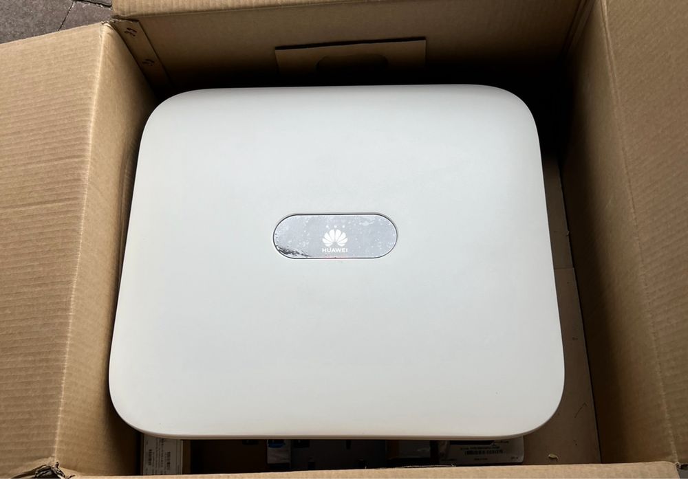 Falownik Huawei 6kw hybrydowy