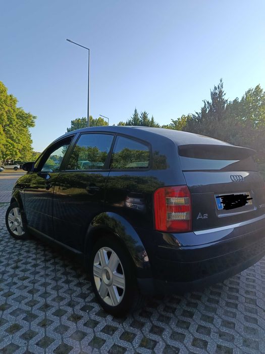 Audi A2 viatura