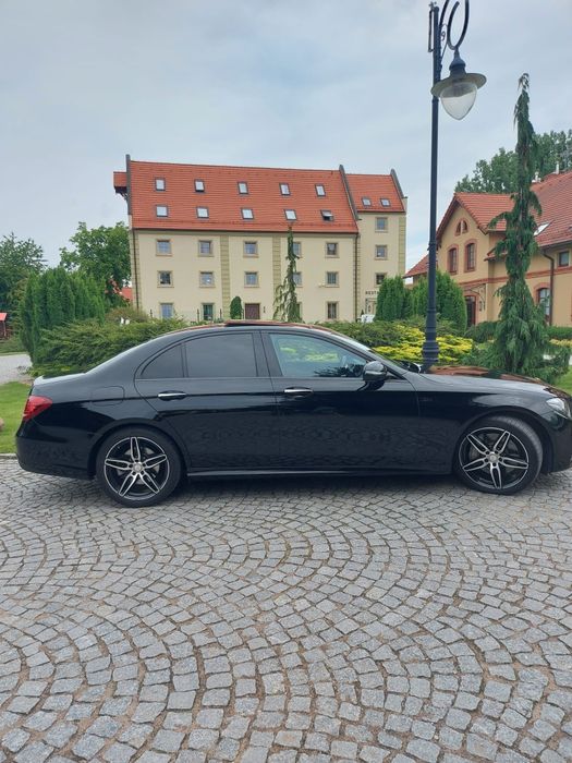 Mercedes Benz Klasa E350 d 9GTronic AMG Line