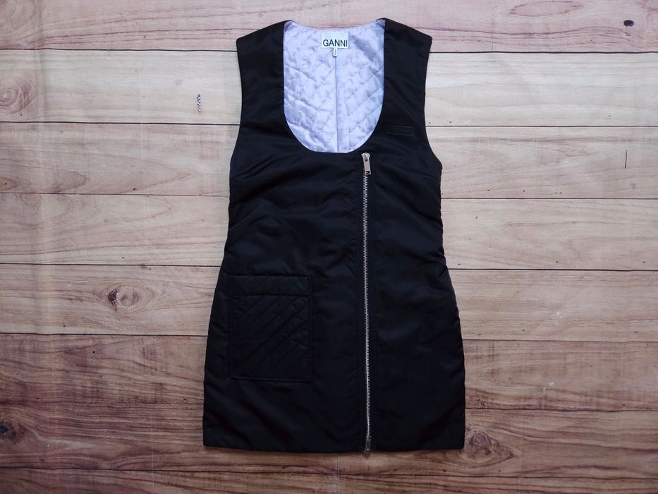 GANNI Quilted Vest Mini Dress Kamizelka Damska Czarna r. 34