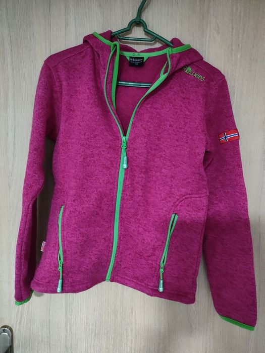 Bluza z kapturem 152 cm