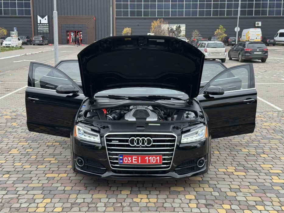 Audi A8 Long 2018 свіжопригнана