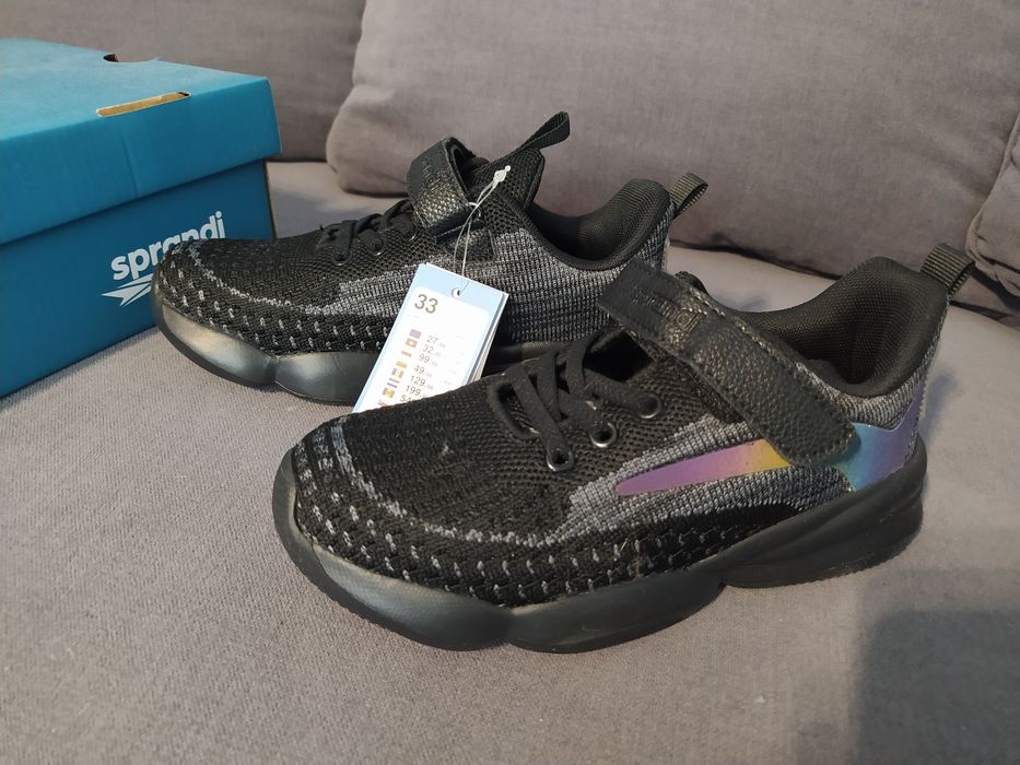 Buty sportowe Sprandi 33