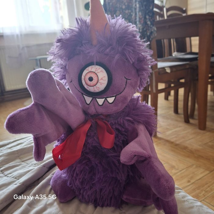 Interaktywny potworek