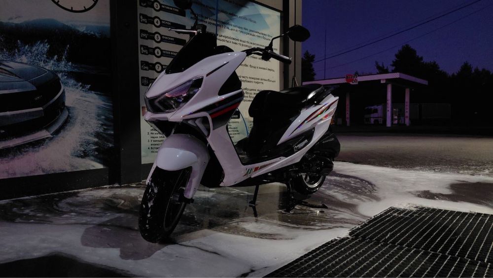 Скутер spark sp150s 18