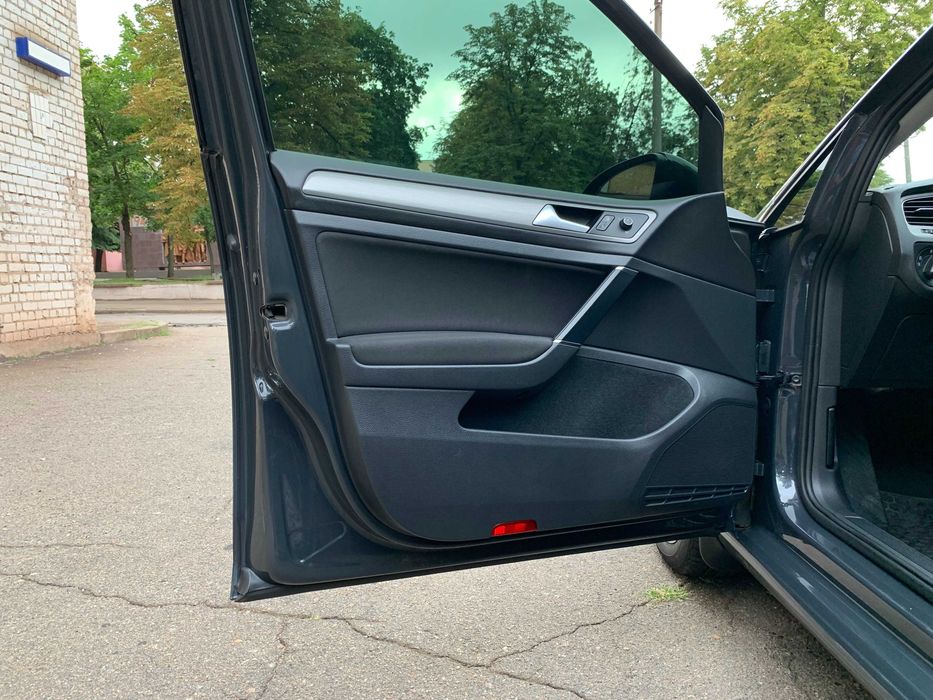 Volkswagen Golf 2014год, Дизель, Автомат, Официал.