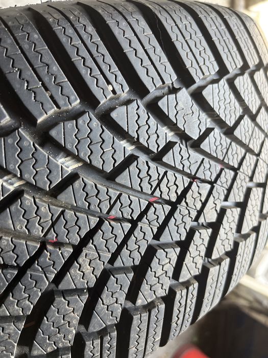215/45/20 95T XL Bridgestone Blizzak LM005 JAK NOWA 7,5mm 2025r 1szt
