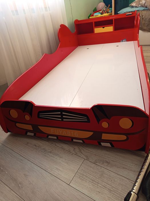 Łóżko dziecięce samochód auto wyścigówka