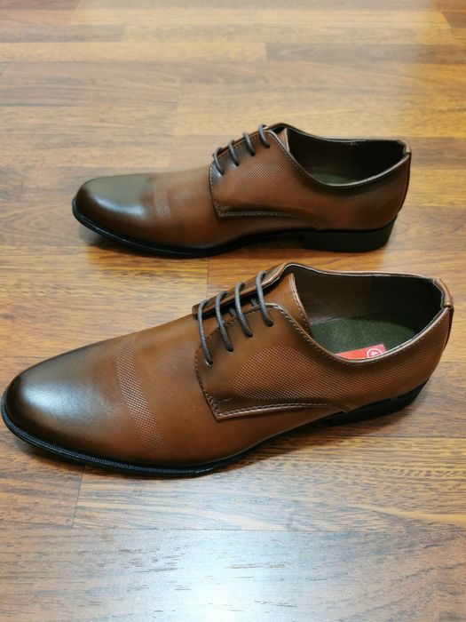 Eleganckie Wizytowe Buty Męskie Badoxx Br