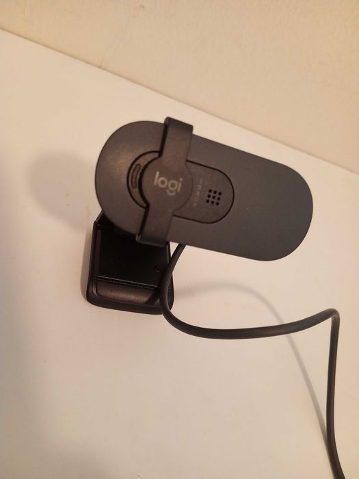 Logitech Brio 100 webcam Full HD 1080p
