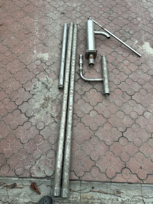 Колонка із нержавіючої сталі. Труба нержавійка