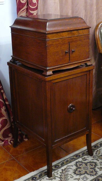Gramofon skrzynkowy - antyk