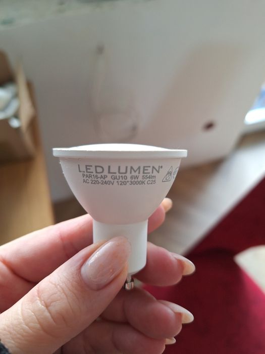 Żarówki GU10 6W 3000K 20SZT.