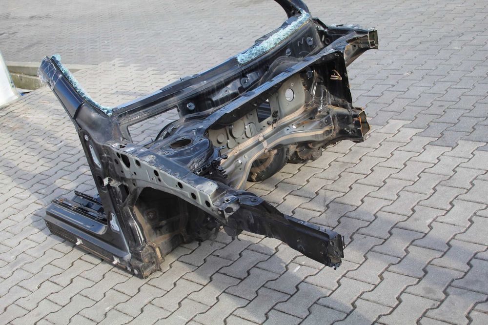 Четверть крыло кузов Mercedes Benz CLA W117 разборка