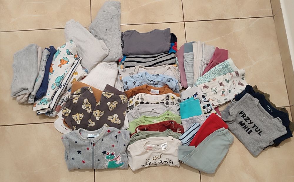 Ubranka niemowlęce dla chłopca paczka 56-68