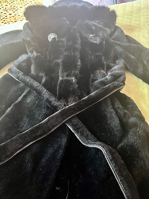 Шуба мутон з норкою 110 см