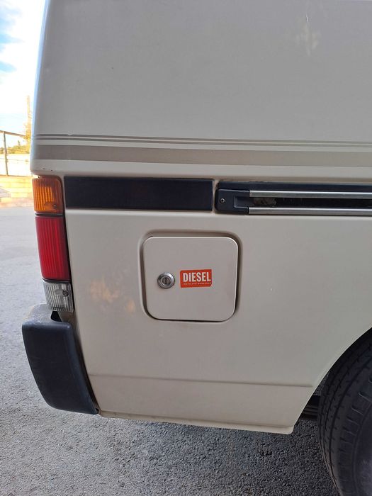 Isuzu Midi 2.2 diesel Nacional c/apenas 156.000 Km.