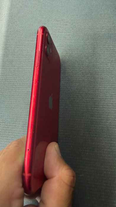 Vendo IPhone 11 Red