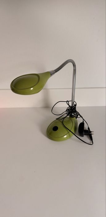 Lampka biurkowa LED