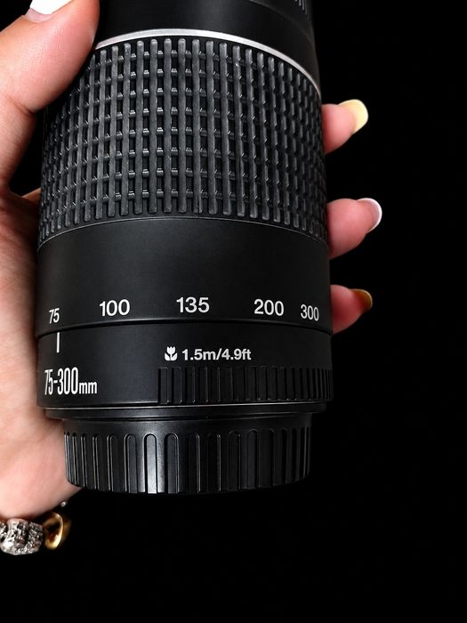 Máquina Canon mais duas objetivas