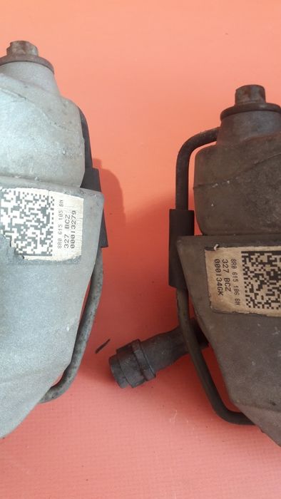 Супорт 4-х поршневий передній 8R0615106  Audi Q5 Ауді ку5 кю5