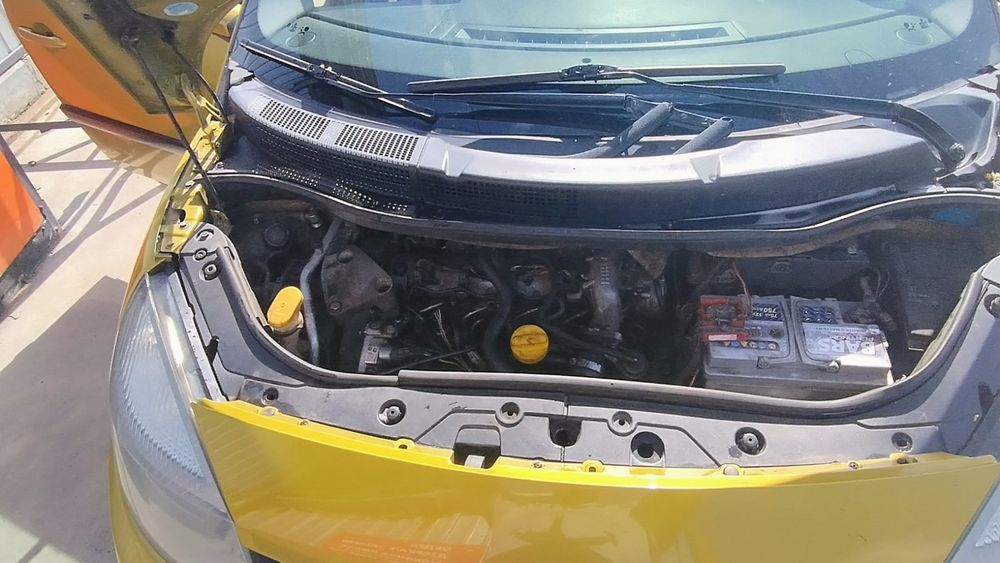 Продам Renault Megane Scenik