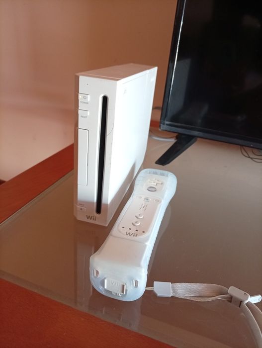 Vendo Nintendo Wii em ótimo estado