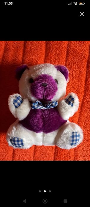 Peluche ursinho branco e roxo