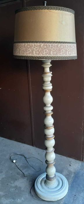 Candeeiro de pé Vintage de madeira maciça torneada anos 50/60